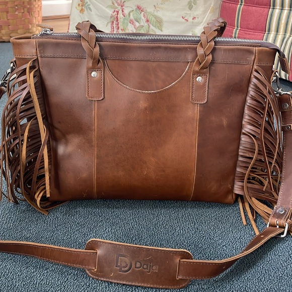Daja Designs Brown Leather Bohemian Tote Bag with Detachable Crossover Strap - Picture 10 of 12
